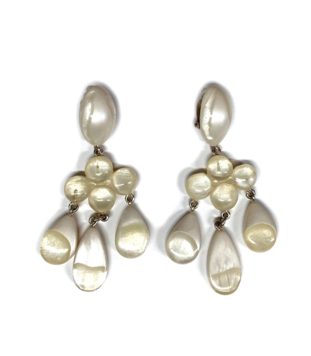 Dominique Denaive Pearly White Yoana Earrings