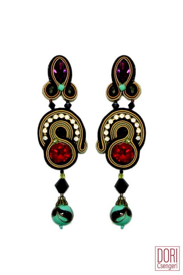 Dori Csengeri En Vogue Earrings