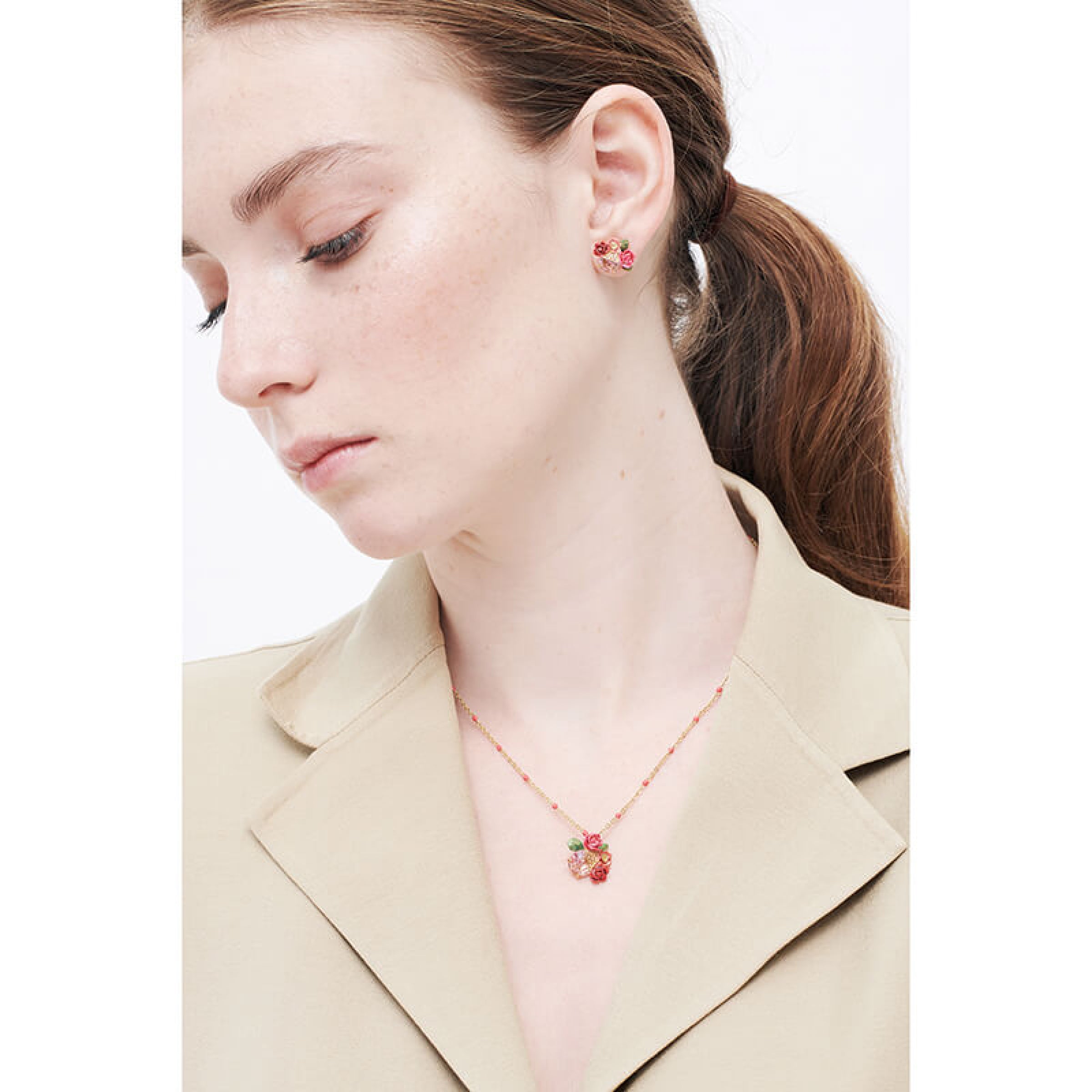 Les Néréides Rose Bouquet and Trellis Pendant Necklace