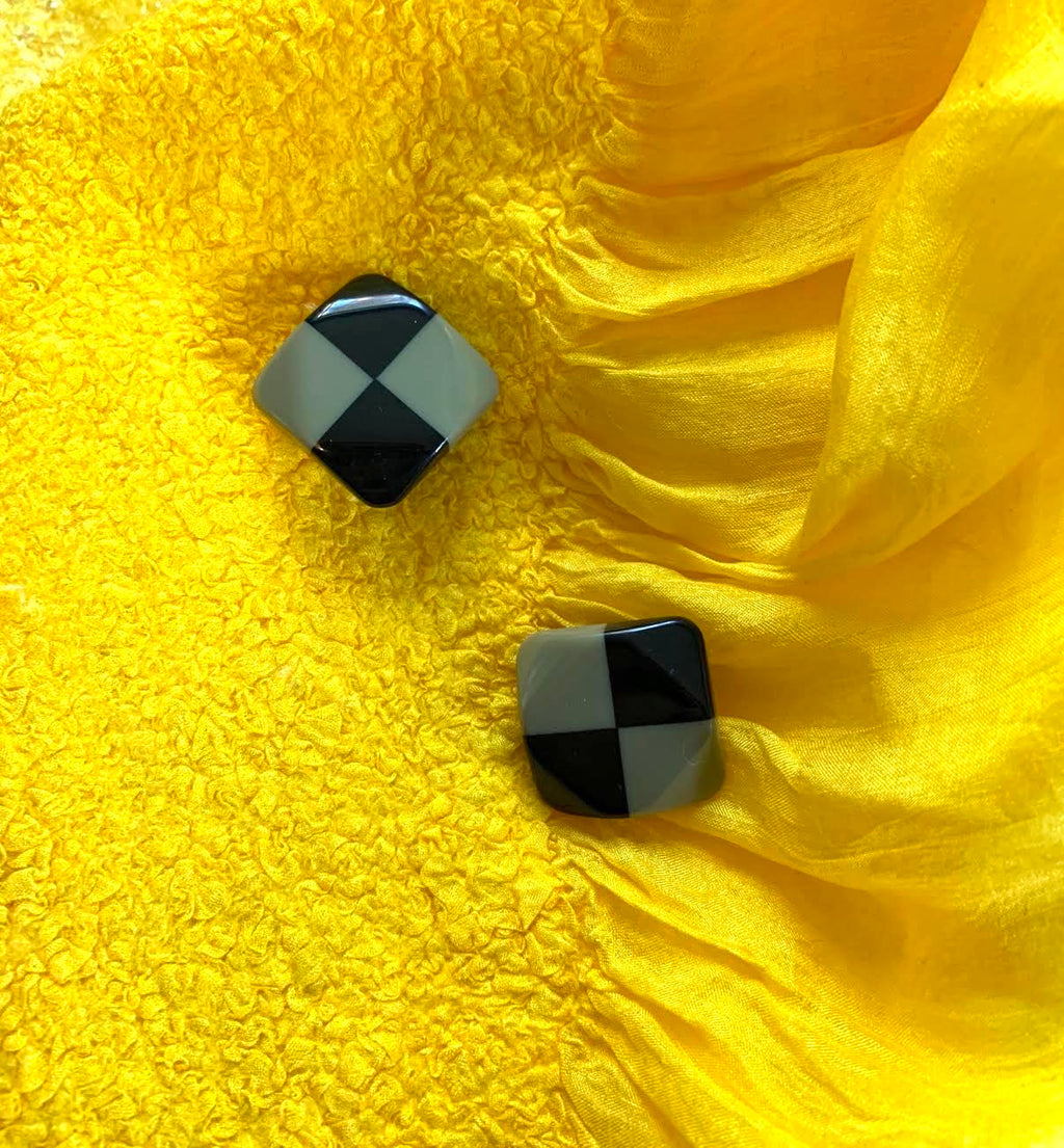 Marion Godart Earrings in Grey & Black Checkered Pattern