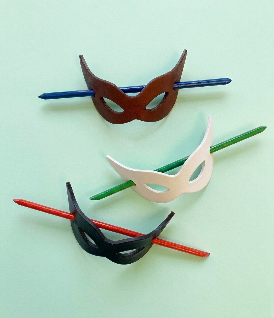 White Leather Mask Hair Buckle Pin