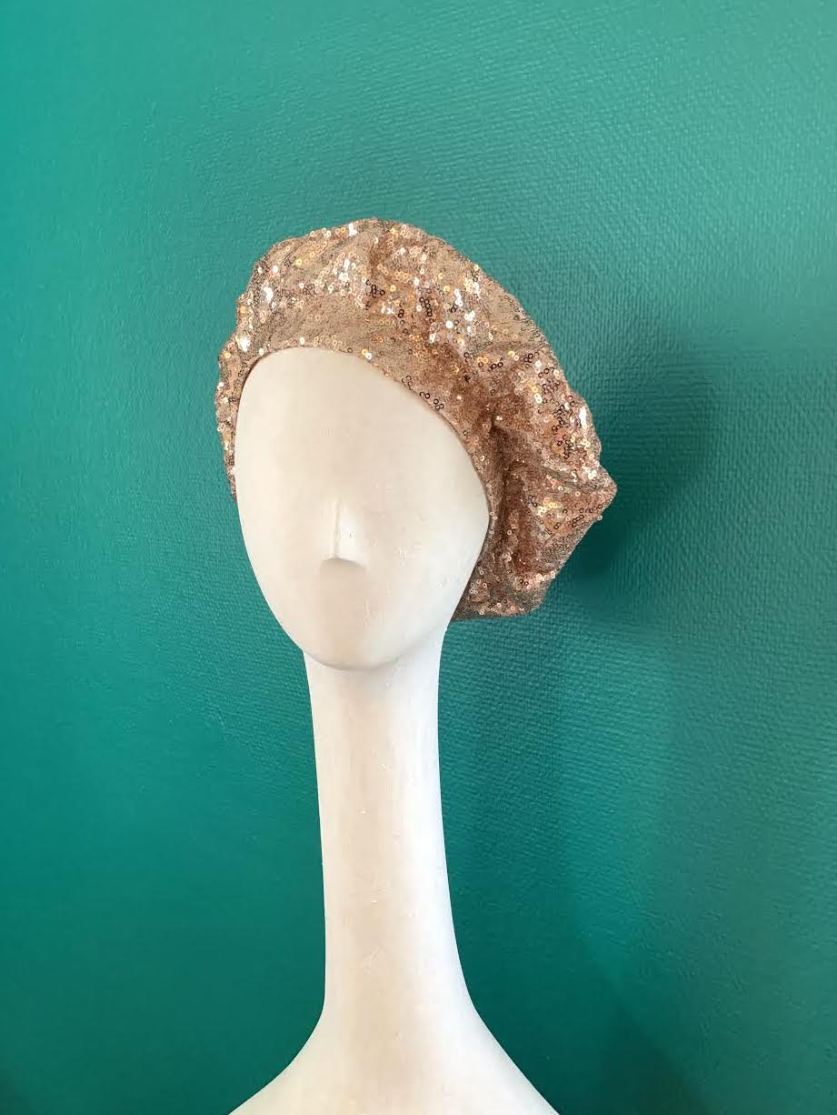 Mustahöyhen Pink Sequin Beret